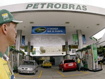 Petrobras diz que faz 'hedge' de exportaes desde maio